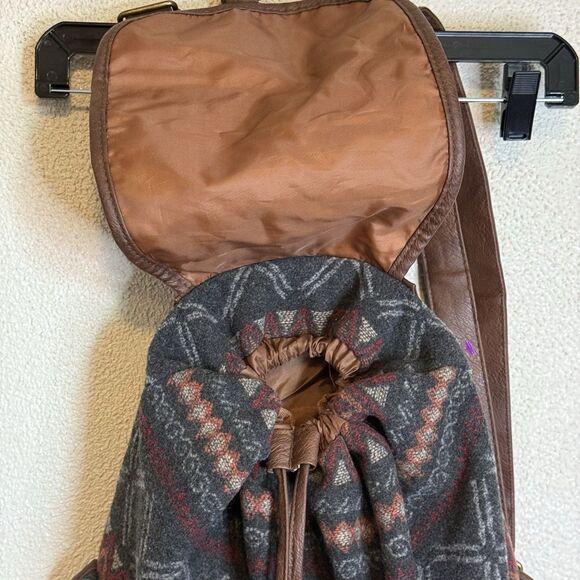 Mossimo Southwestern Aztec Tribal Print Backpack Rucksack Cinch Bag - Picture 6 of 11
